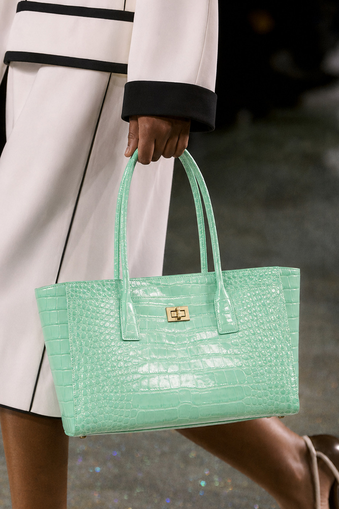 SHELKSBAG 光沢のあるクロコダイル型押しトートバッグ - Leather Work Bag Women のレビューと価格