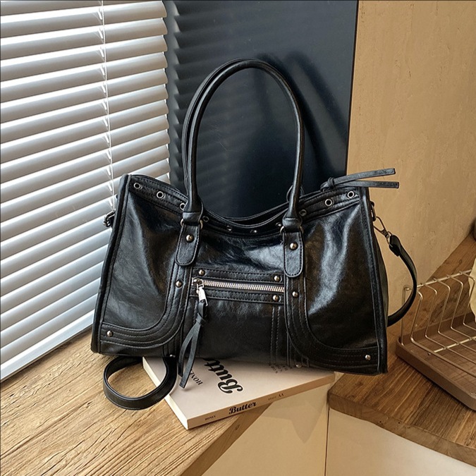 バイク用ハンドバッグ レトロ レディース ショルダーバッグ  - Vintage Leatherwork のレビューと価格